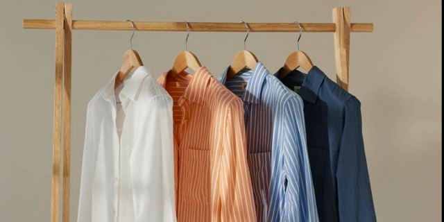 Poshmark banner for @pact